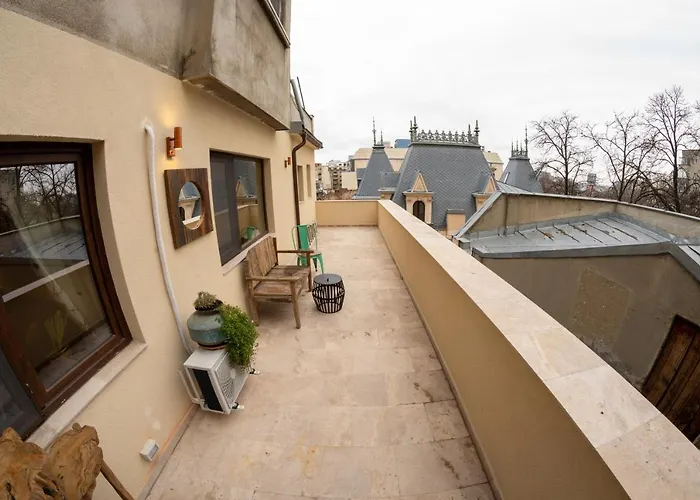 Theatre Rooftop With Patio Apartment Bucharest