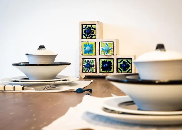 Apartment Theatre Rooftop With Patio