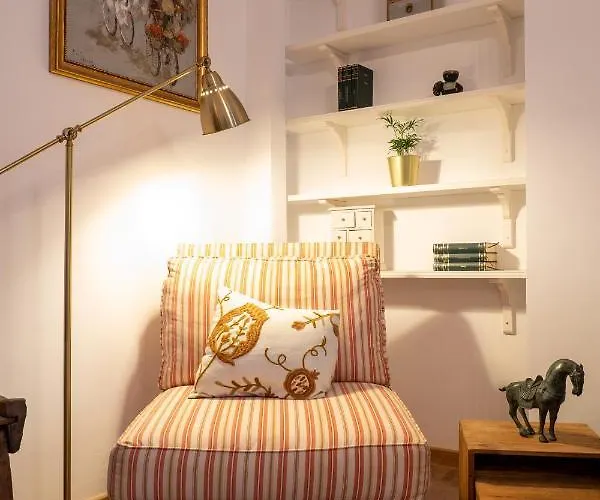 Apartamento Theatre Rooftop With Patio Bucareste