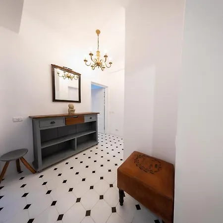 Theatre Rooftop With Patio 公寓