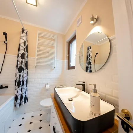 Theatre Rooftop With Patio 公寓 *